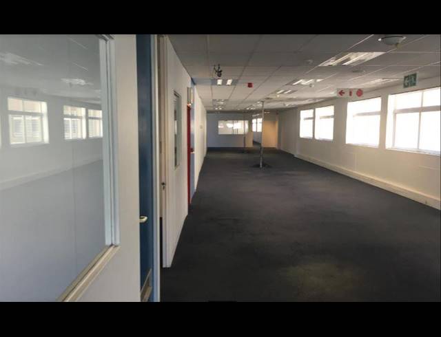 2,964M² OFFICE TO LET IN BELLVILLE CENTRAL